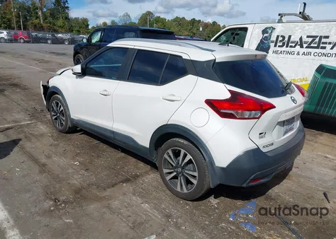 2019 Nissan Kicks Sv from USA, damaged, VIN 3N1CP5CU3KL525857